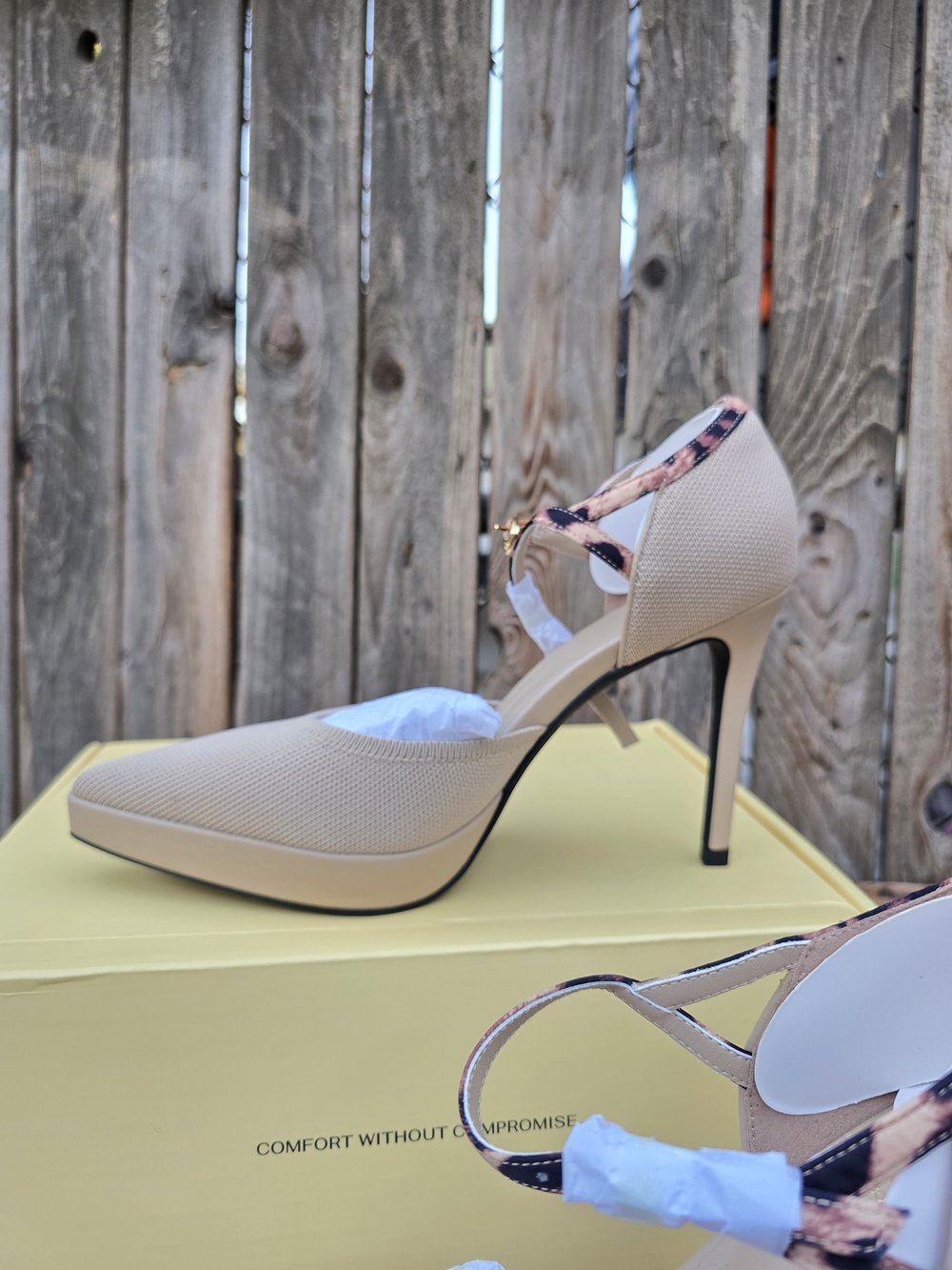 Cosy Island Women's Beige Pointed Toe D'Orsay Heels with Ankle Strap Size 8.5 - Picture 3 of 16